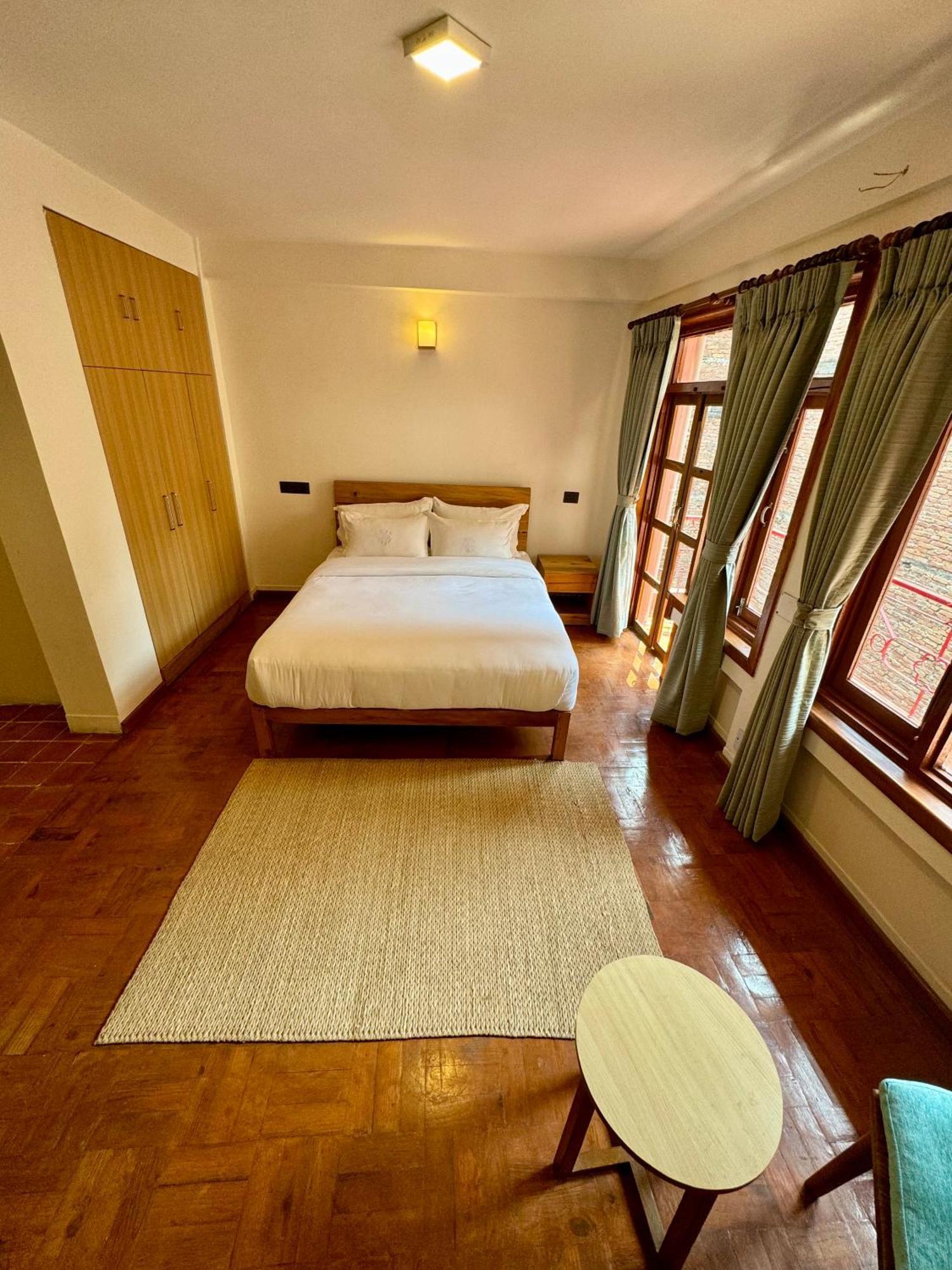 Karuna Hotel Patan Kathmandu Exterior foto